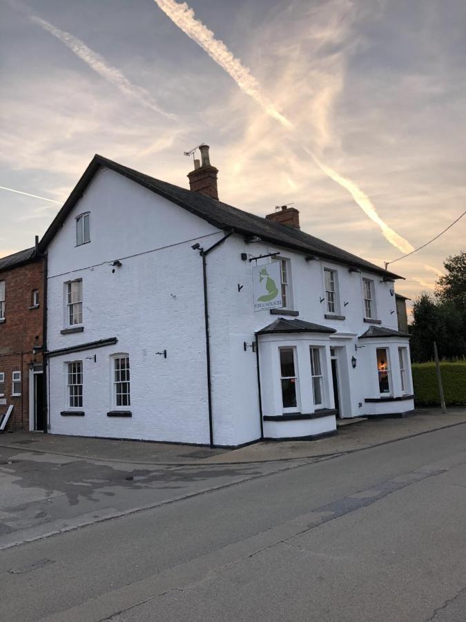 The Fox And Hounds Hotel Whittlebury ภายนอก รูปภาพ