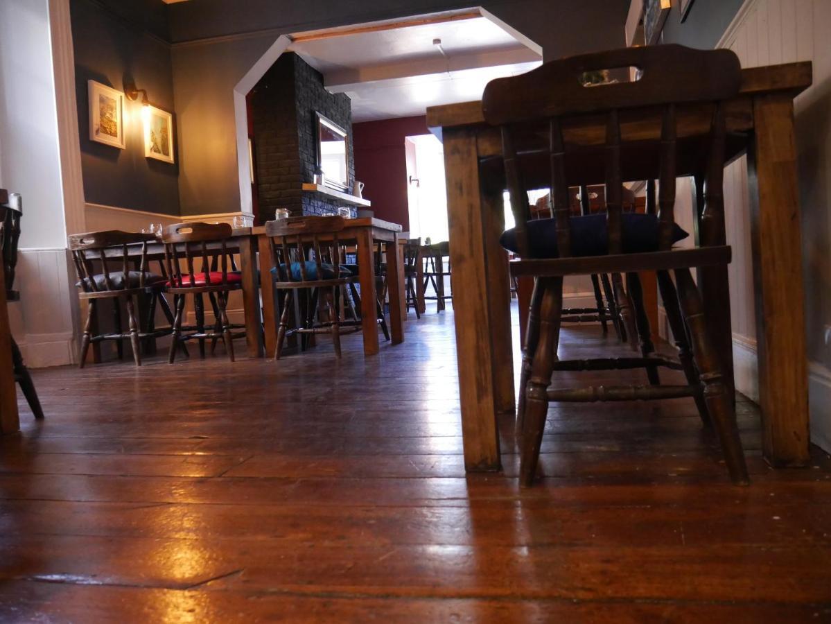 The Fox And Hounds Hotel Whittlebury ภายนอก รูปภาพ