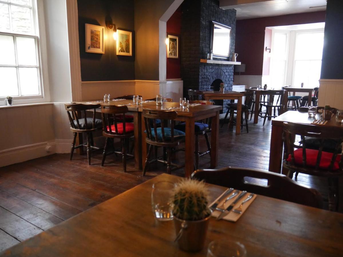 The Fox And Hounds Hotel Whittlebury ภายนอก รูปภาพ