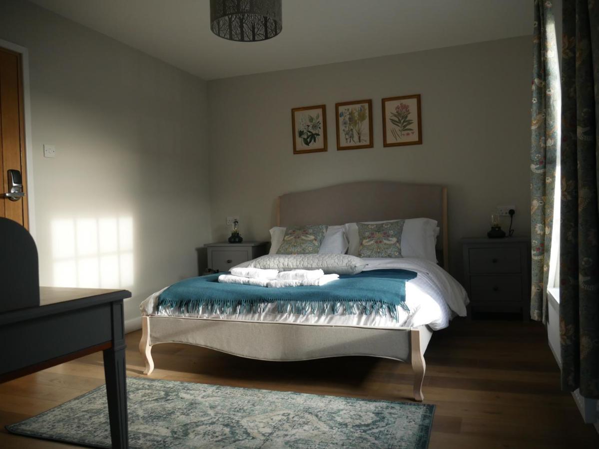 The Fox And Hounds Hotel Whittlebury ภายนอก รูปภาพ